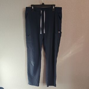 FIGS Technical Collection Tansen Jogger Scrub Pants in Graphite - Men's Small